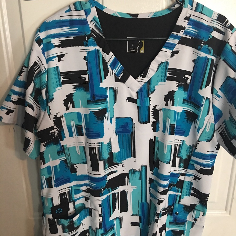 Scrub Top